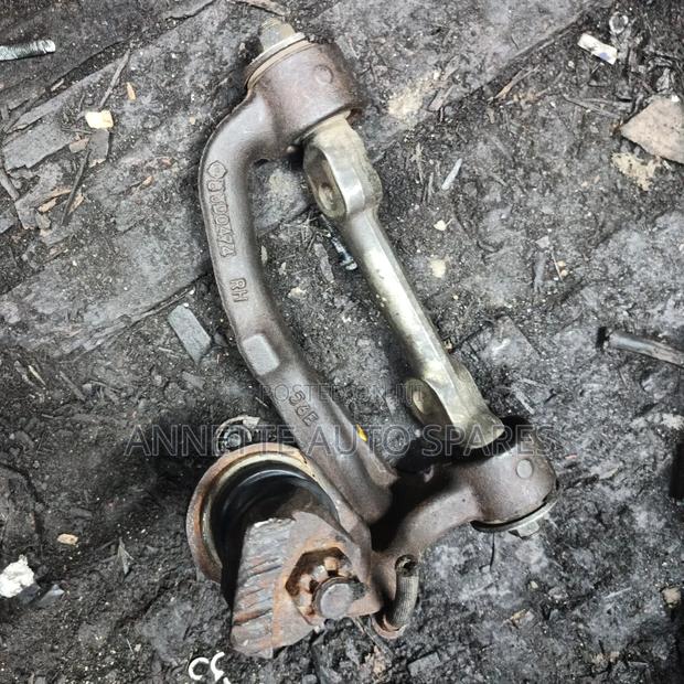 Isuzu Elfu Upper Arm