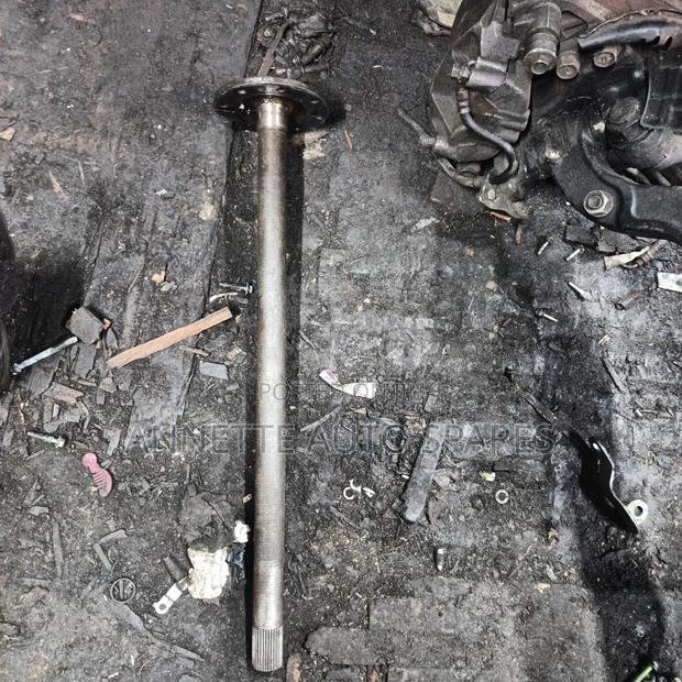 Toyota Dyna Axle