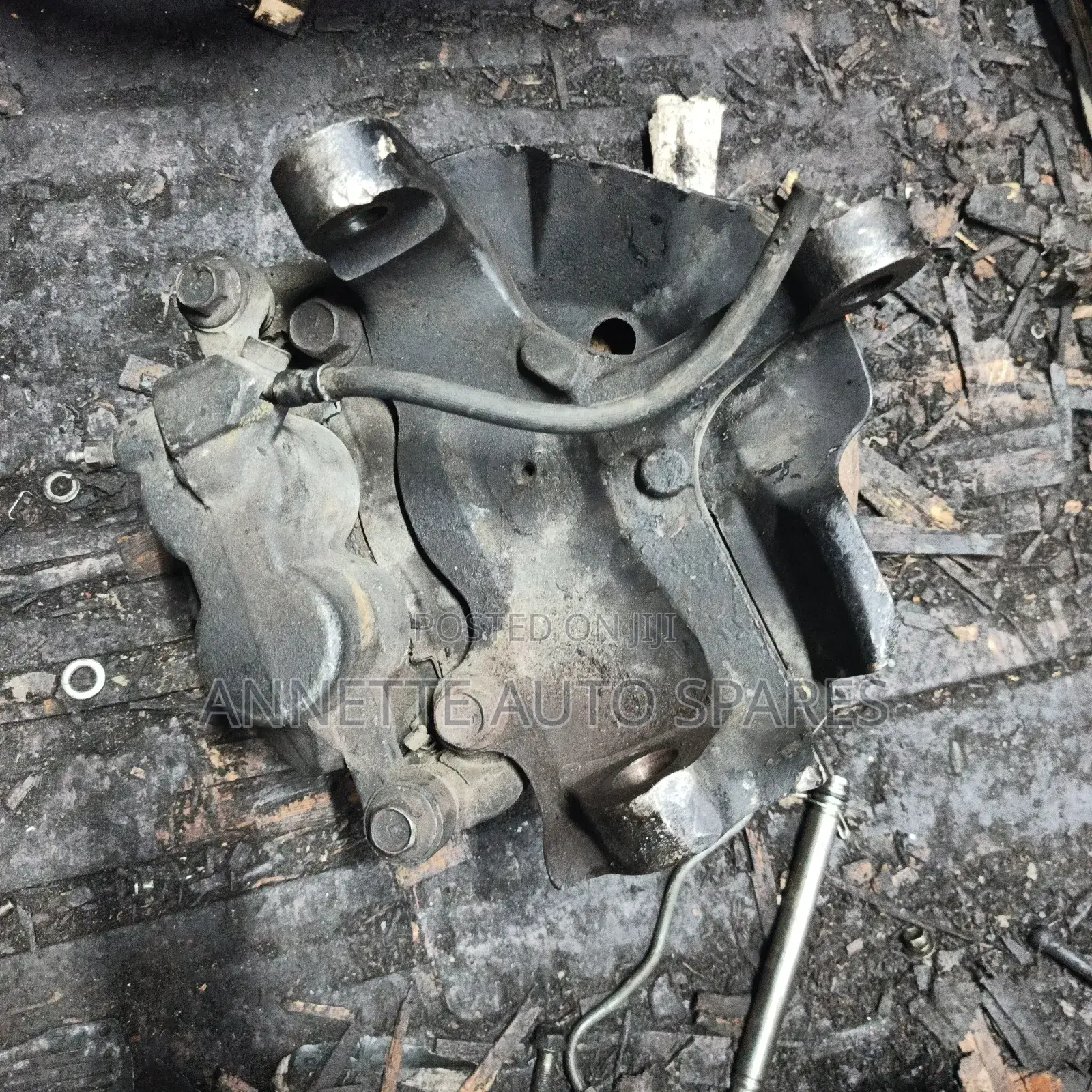 Isuzu Elf Complete Hub