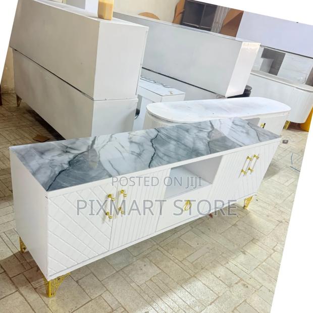 Elegant 5.5ft Marble-Top Tv Stand – Contemporary Executive Design