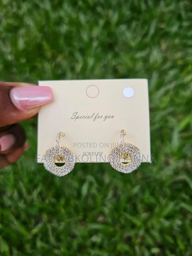 Dainty Earrings - thumbnail 3