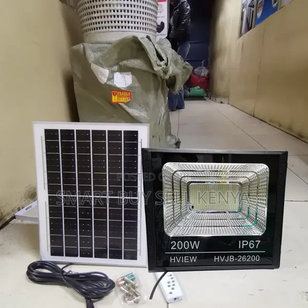 Energy Saving 200w Watts Ip67 Water Proof Rated Led Solar Flood Light