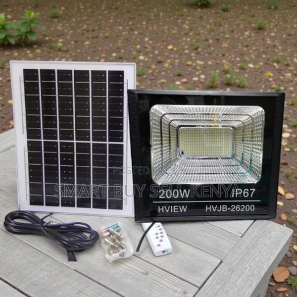 Remote Control 200w Watts Ip67 High Power Led Solar Flood Light - main view