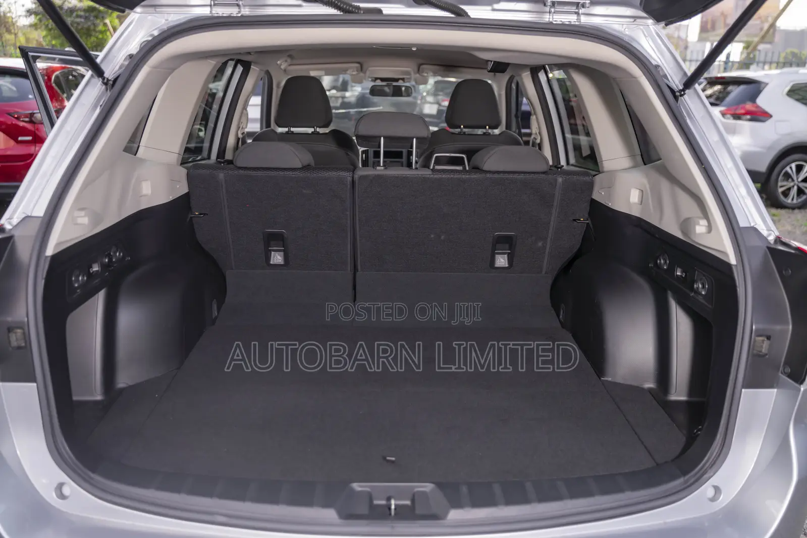 Subaru Forester 2019 Silver