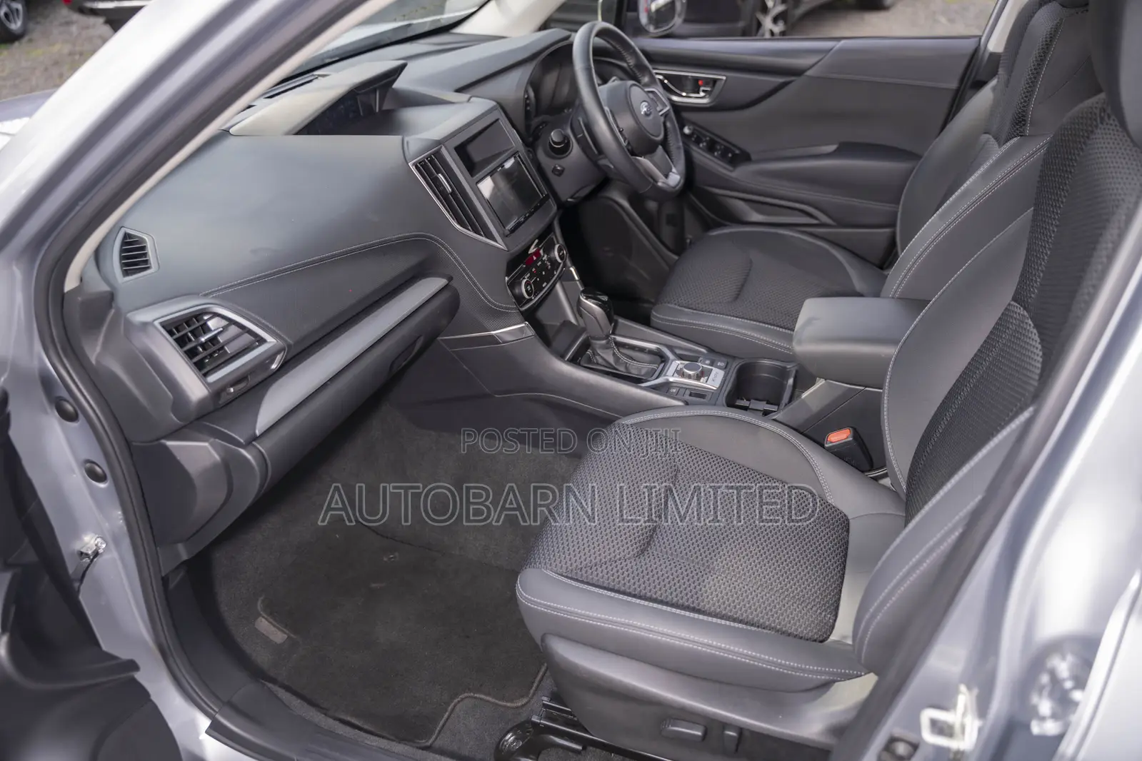 Subaru Forester 2019 Silver