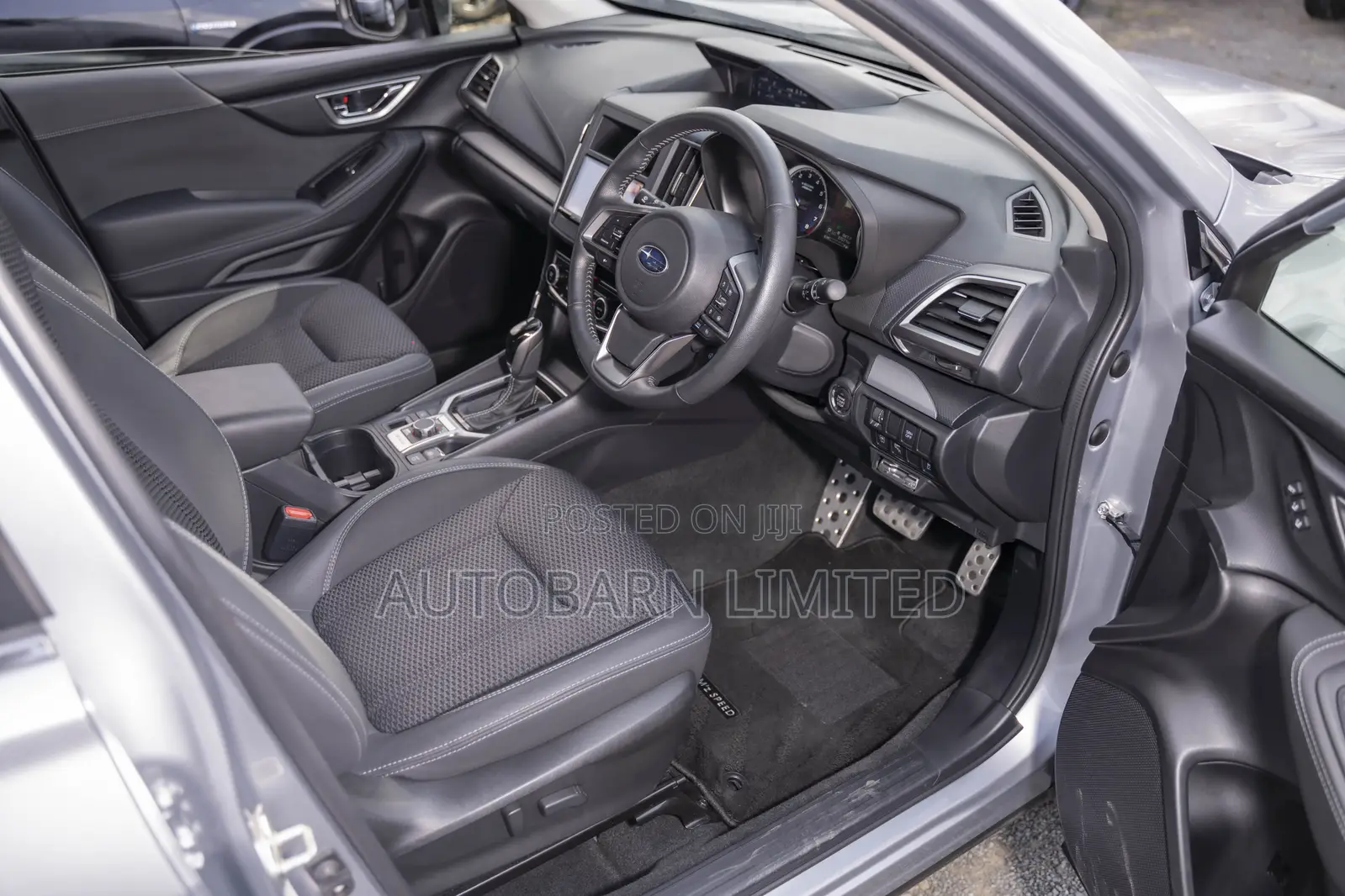 Subaru Forester 2019 Silver