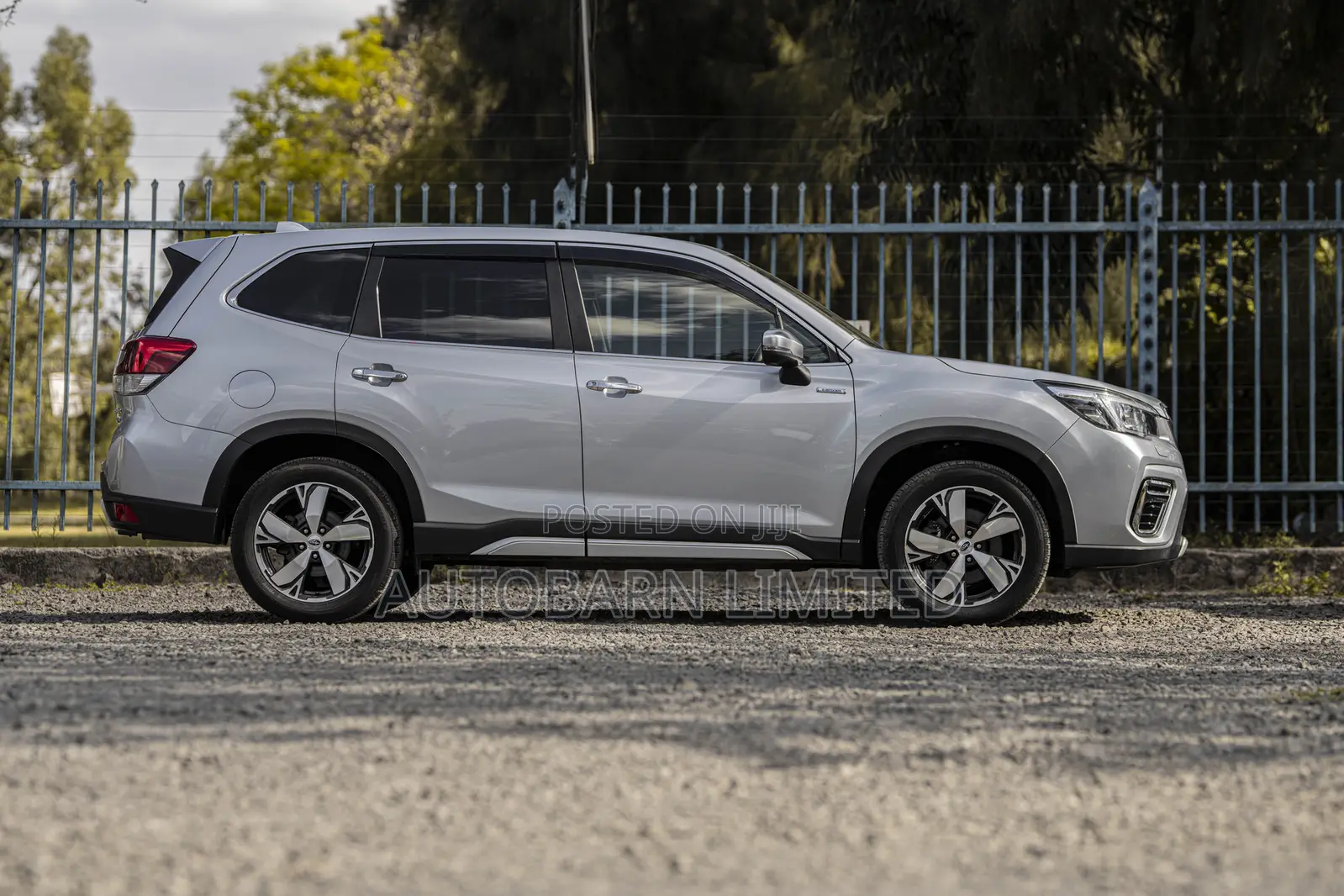 Subaru Forester 2019 Silver
