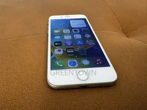 Apple iPhone 8 64 GB White