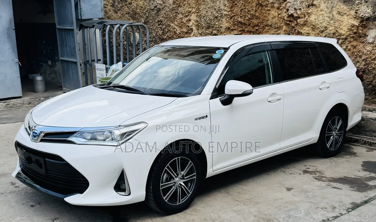Toyota Corolla Fielder 2019 White