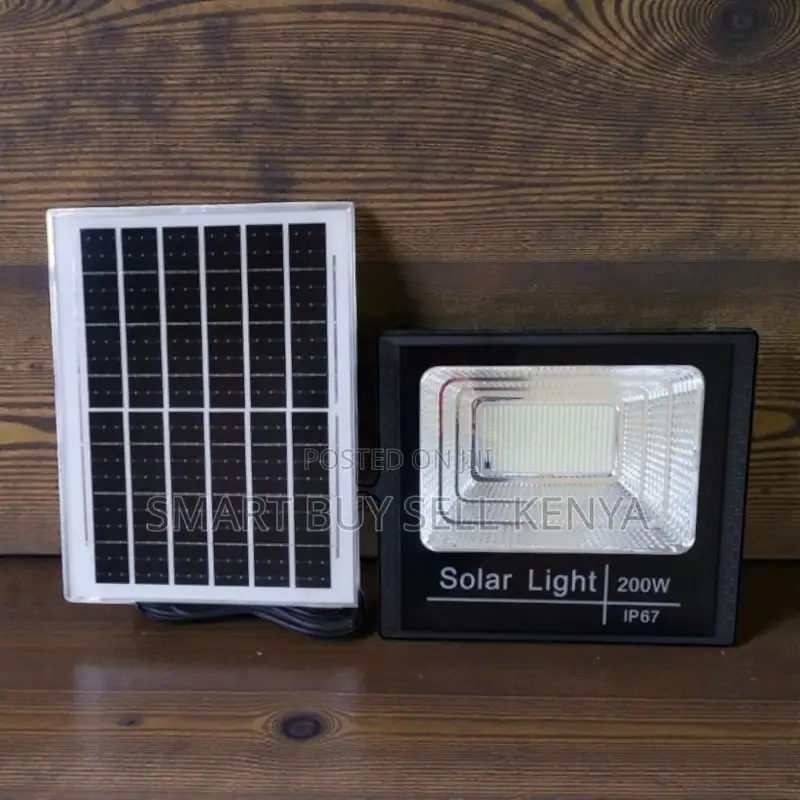 200 Watts High Power Solar Flood Light Dusk to Dawn Ip67 Lawn Lamp