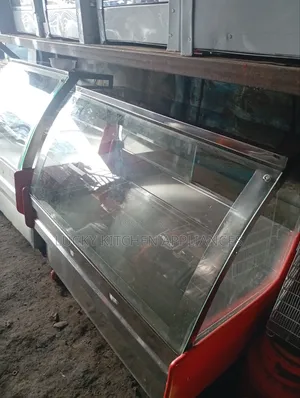 Stainless Steel Five Feet Meat Chiller.