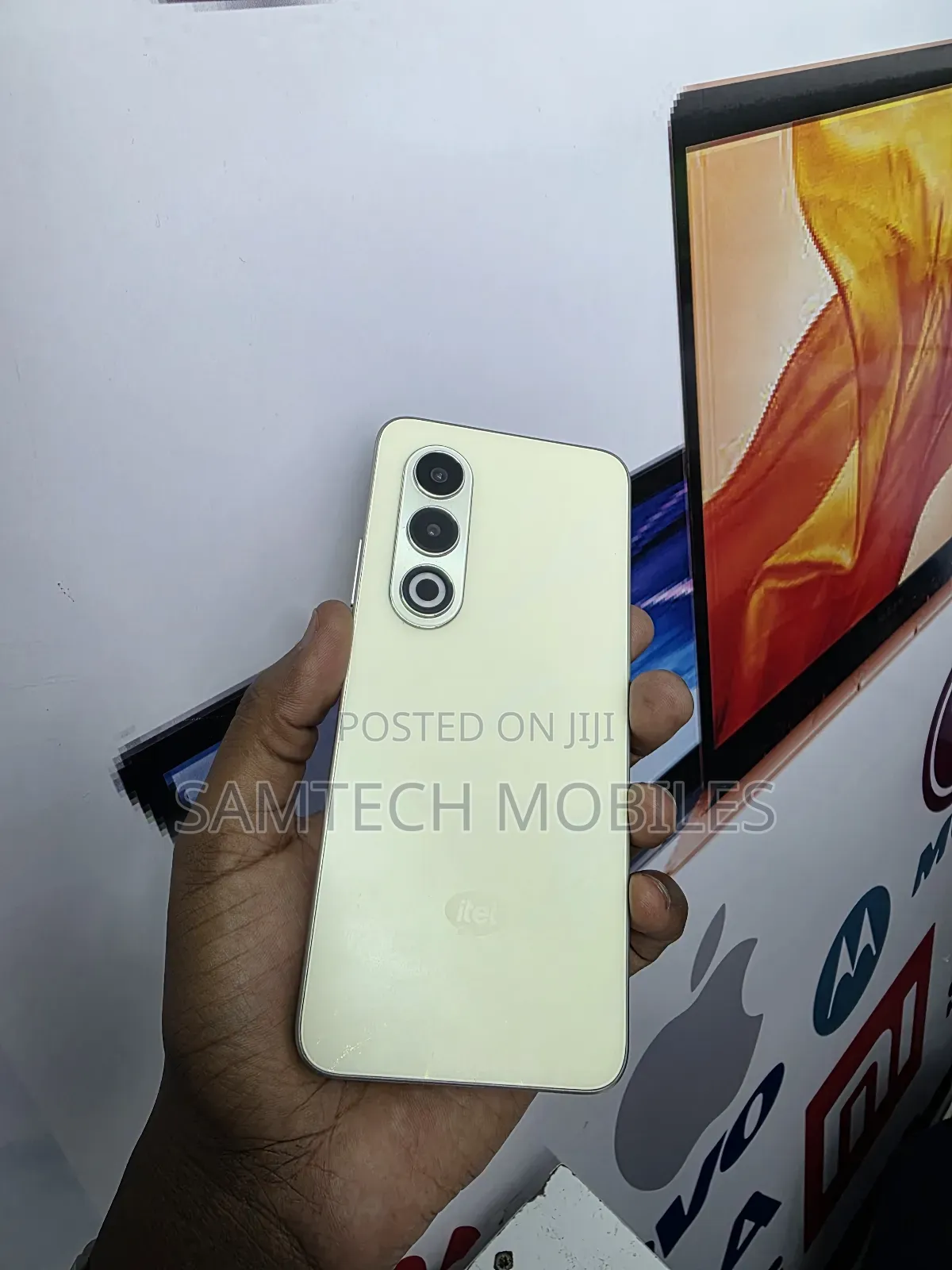 Itel S25 128 GB Gold
