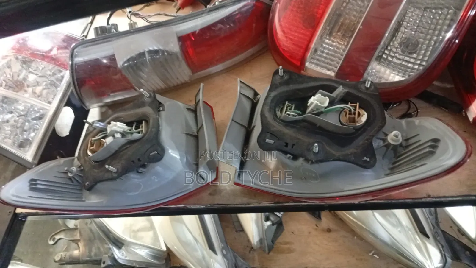 Toyota Corolla Zze 2010 Taillights