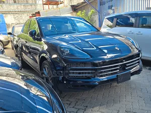 Porsche Cayenne S AWD 2019 Black