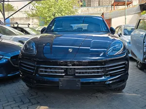 Porsche Cayenne S AWD 2019 Black