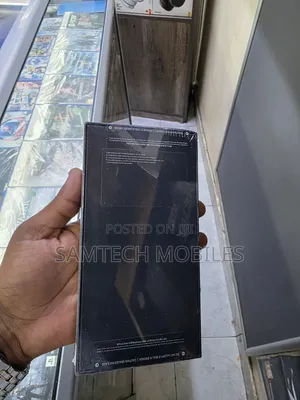 New Samsung Galaxy S24 Ultra 256 GB Gold