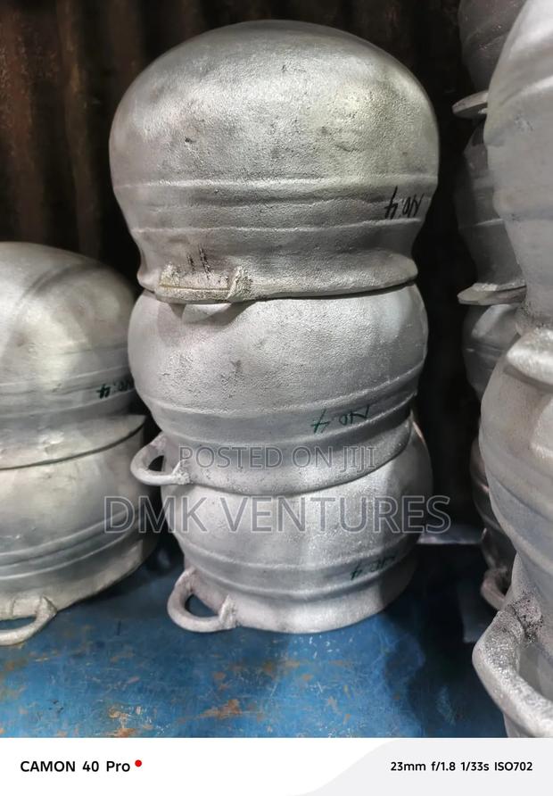 Trusted Modern Cast Pots - main view