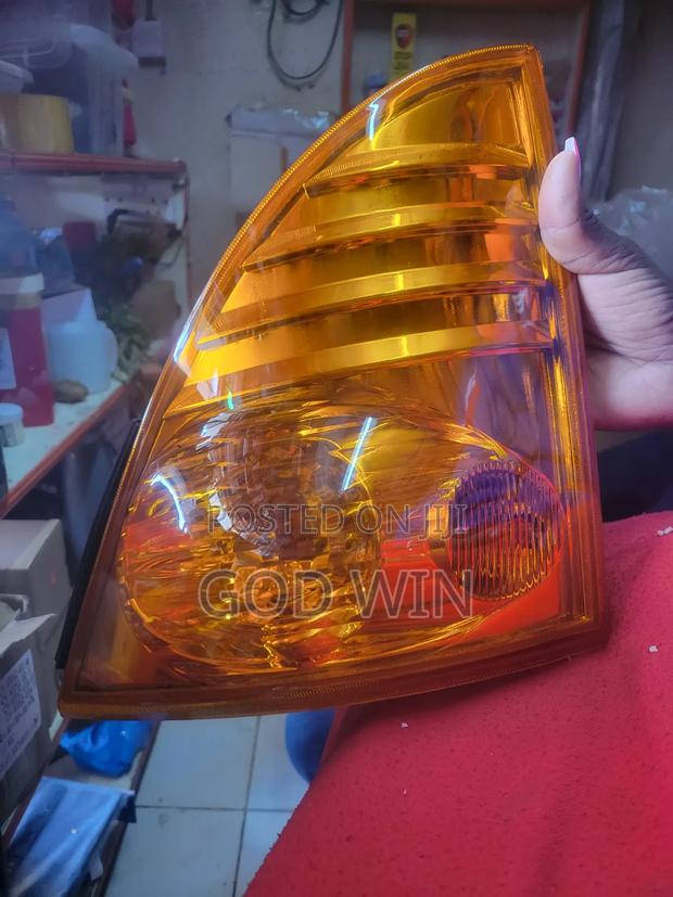 Corner Lamp Hino 500