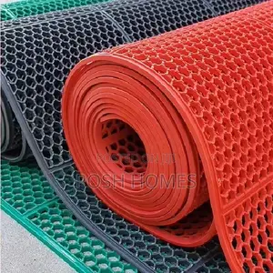 Non Slip Open Grip Flooring PVC Carpet