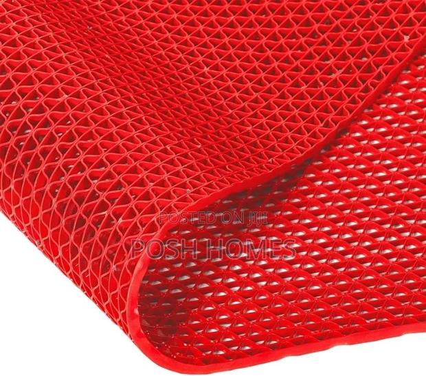 Wave Pattern Drainage Roll PVC Carpet