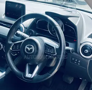 Mazda 2 2019 White