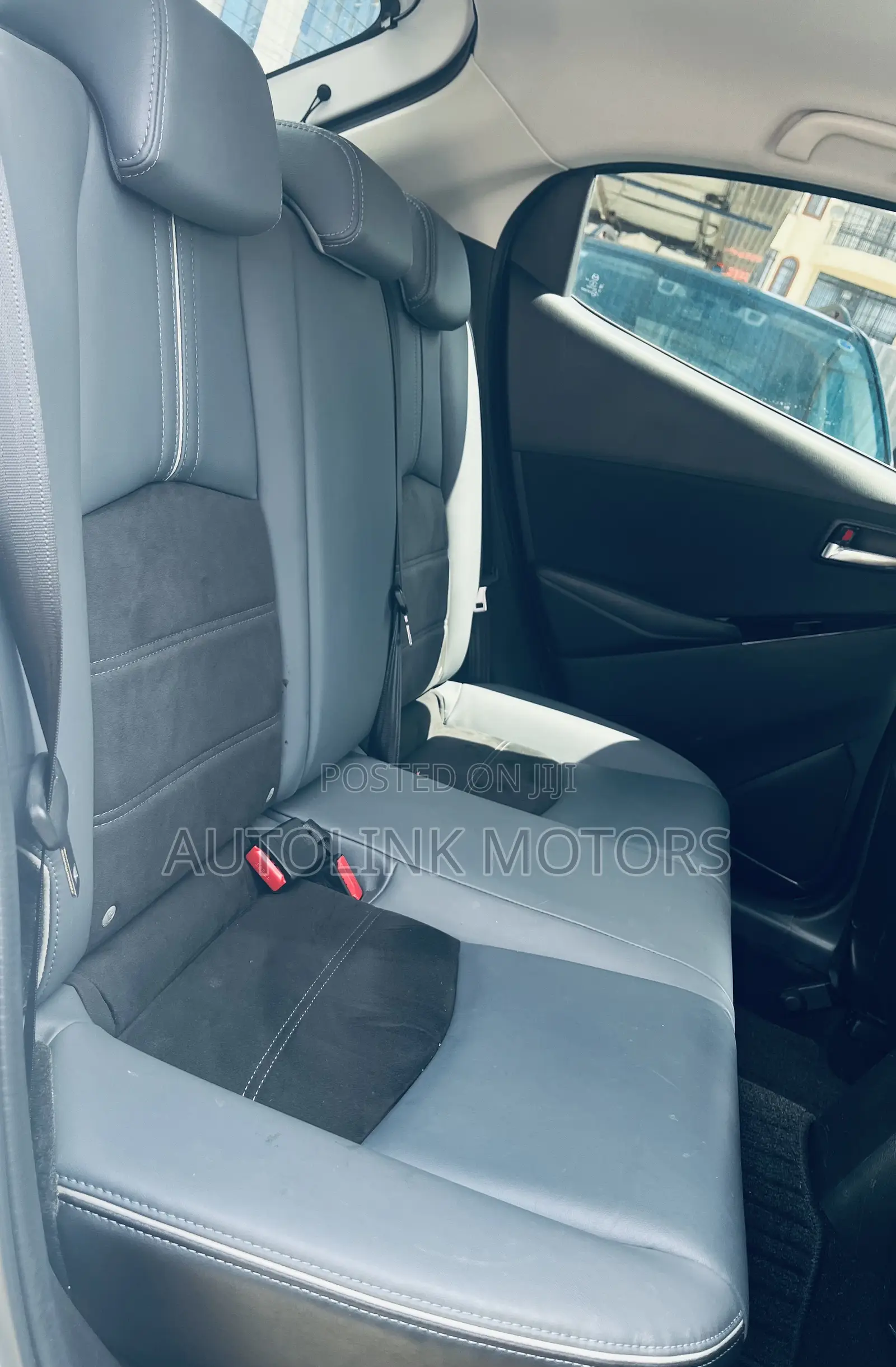 Mazda 2 2019 White