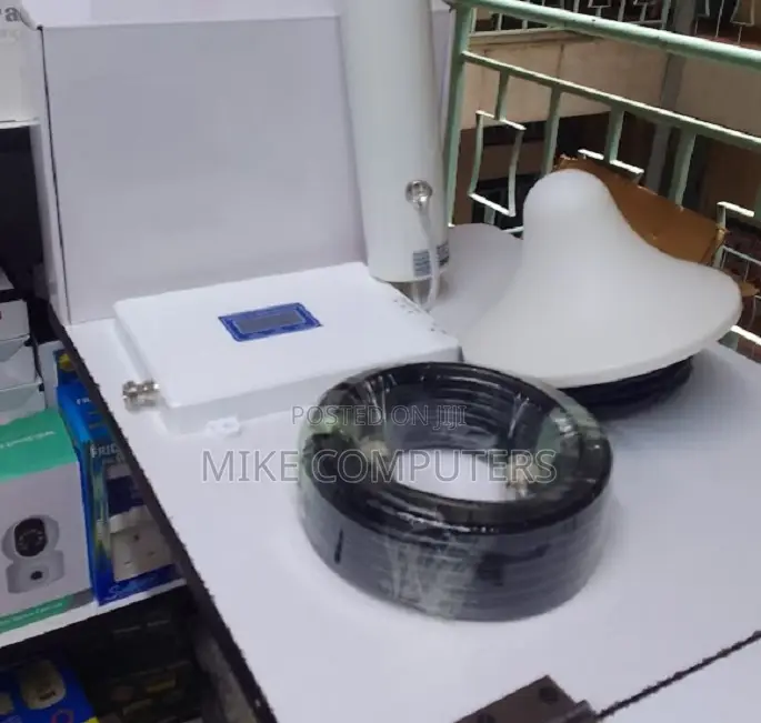 Triband GSM Mobile Phone Network Signal Booster