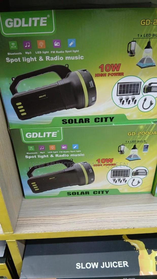 *Gd-2000a*
Spot Light With Radio - main view
