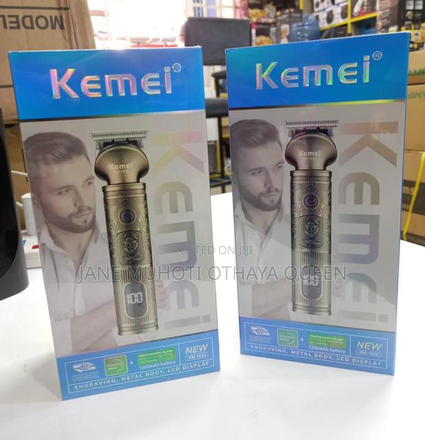 *Keme-1635*
Professional Hair Clipper 
Battery 1200mah
Usb Interface
