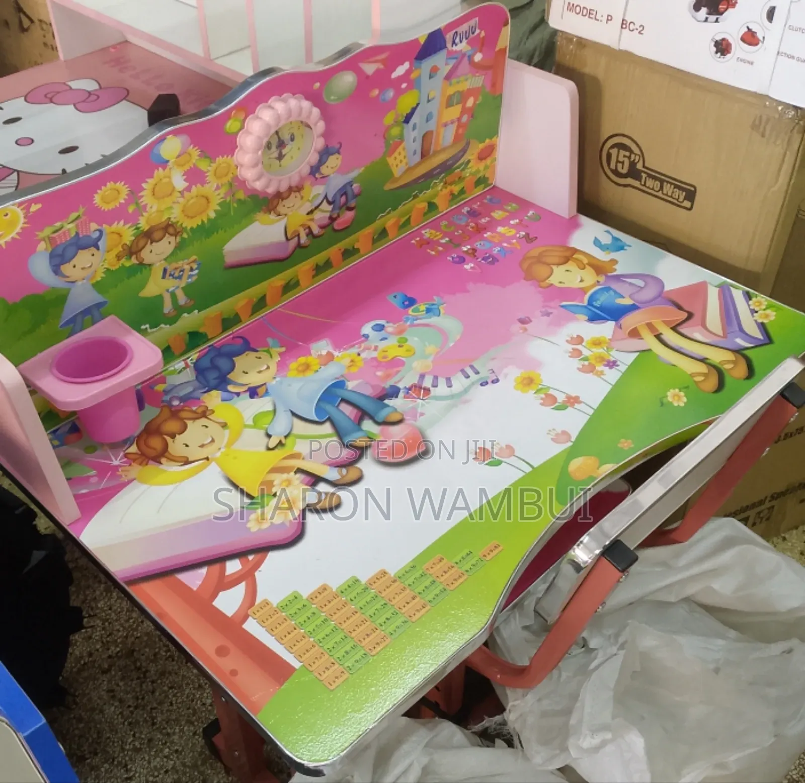 Quality Adjustable Kids Table/Kids Table