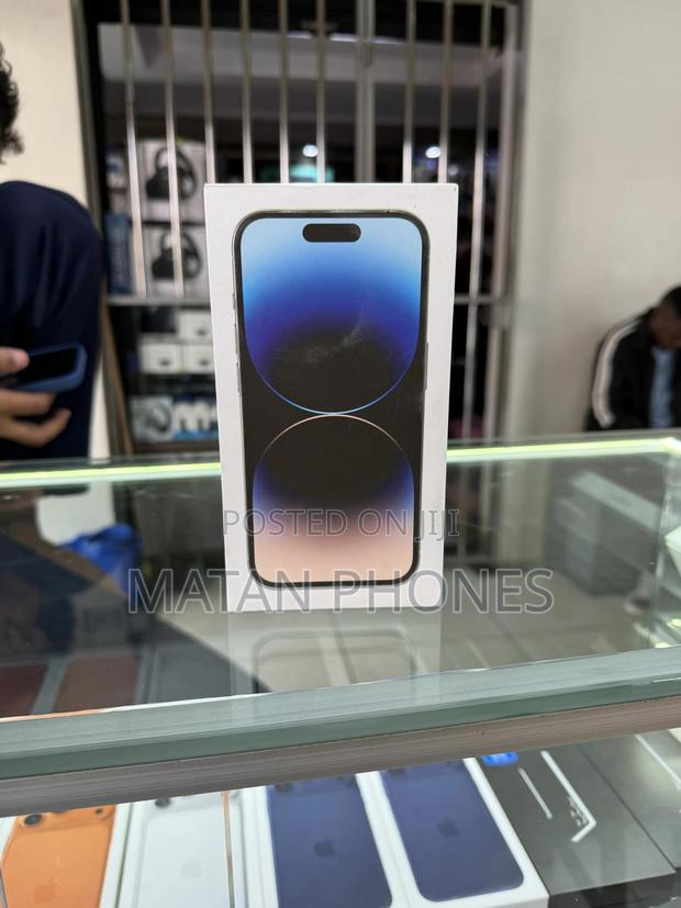 Apple iPhone 14 Pro 512 GB Black - main view