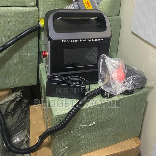 20w 30w 50w Optical Handheld Portable Fiber Laser Marking Machine