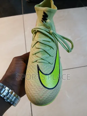 Superfly X(10) Mercurial Light Green Football Boots