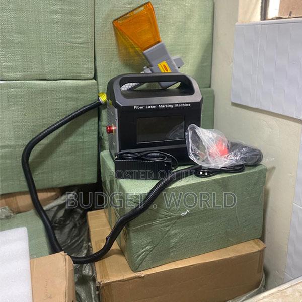 30w Portable Metal and Non-Metal Fiber Laser Marking Machine