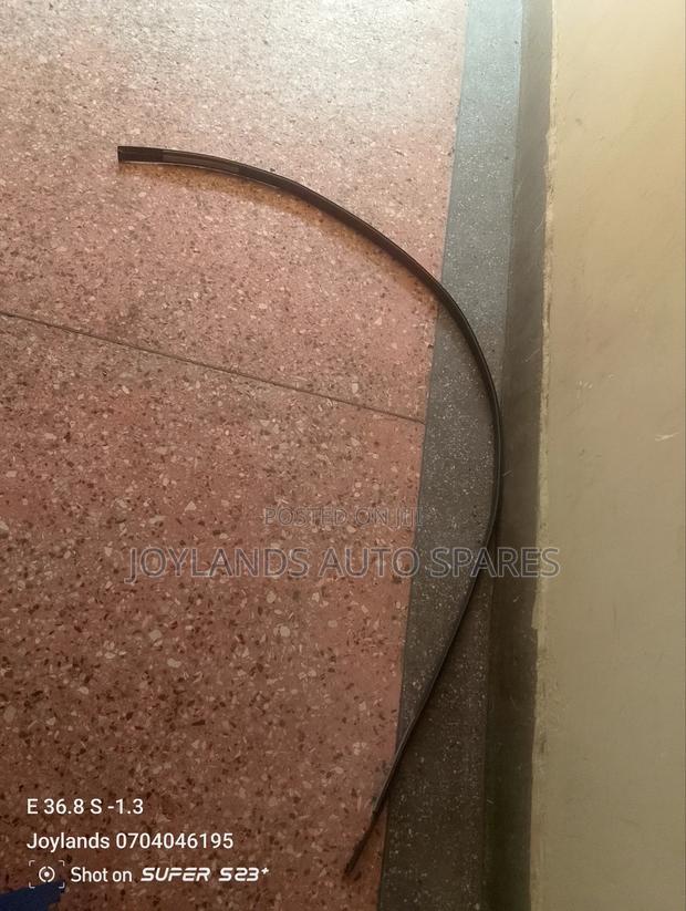 Harrier 2015 Roof Moulding