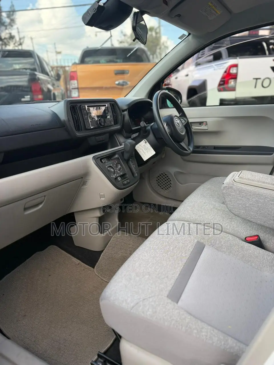 Toyota Passo 1.0 FWD 2018 White