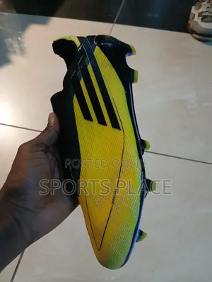 F50 "Bumblebee" Adidas Laceless Football Boots