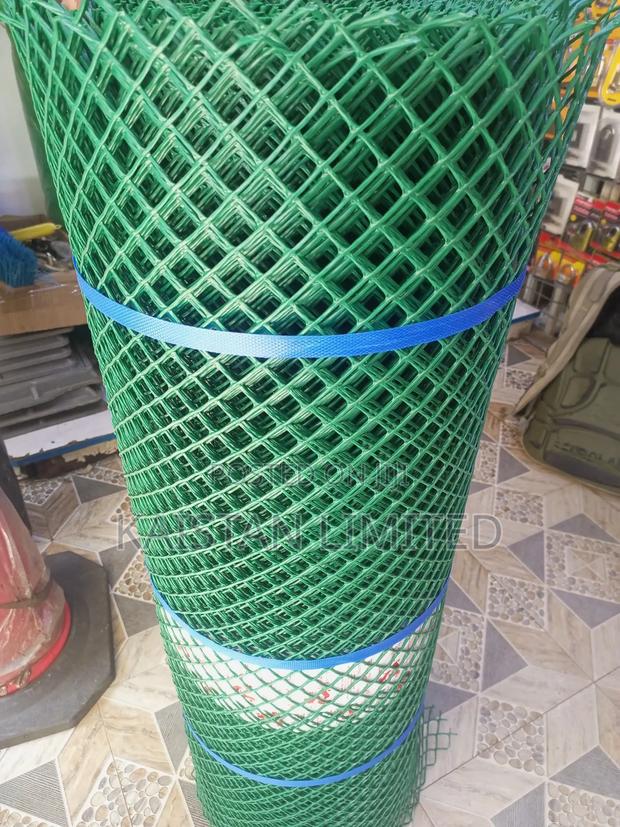 Plastic Chicken Wire