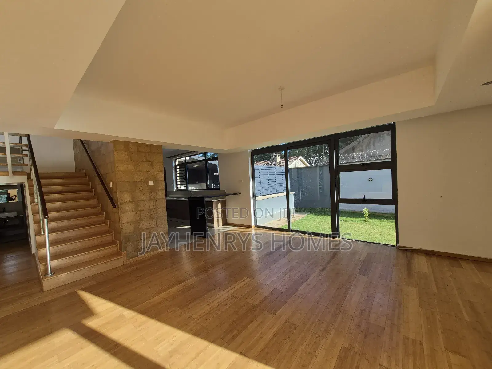 4bdrm House in Ridgeways for sale