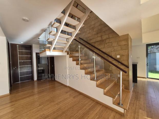 4bdrm House in Ridgeways for sale - thumbnail 6