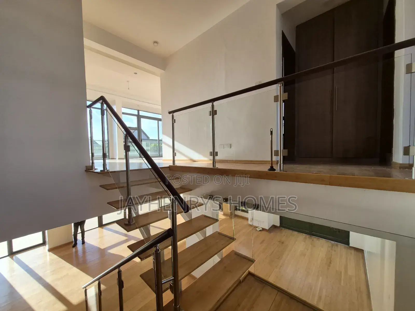 4bdrm House in Ridgeways for sale