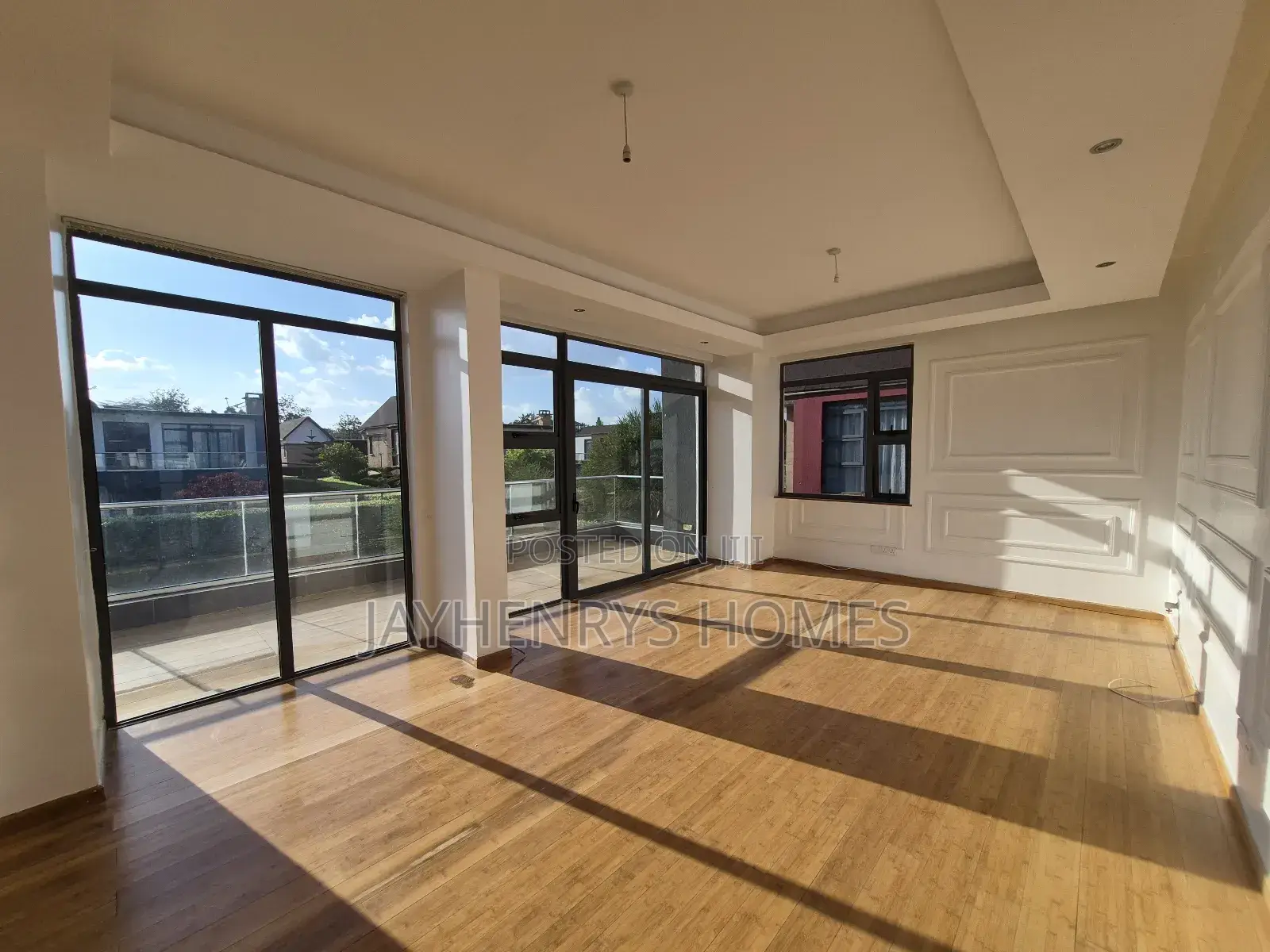 4bdrm House in Ridgeways for sale