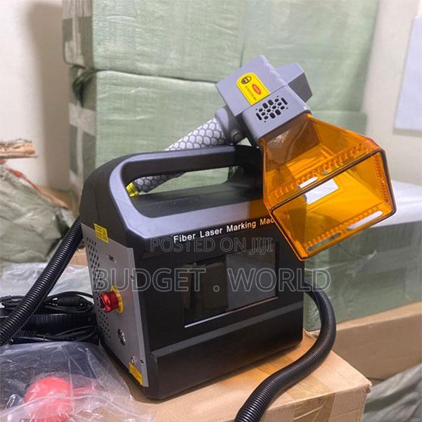 Portable 30 Watts High Accuracy Fiber Laser Marking Machine