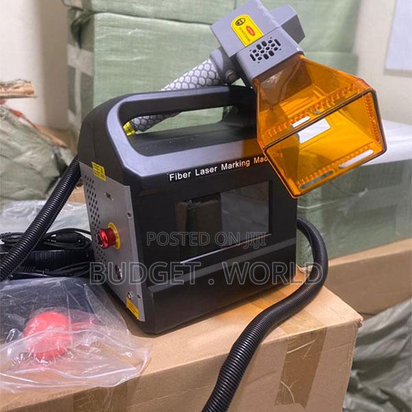 High Precision Accuracy 30 W Fiber Laser Marking Machine - main view