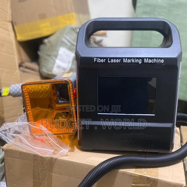 Lightweight Portable 30w High Accuracy Fiber Laser Marking Machine