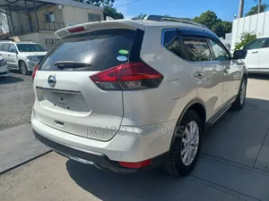 Nissan X-Trail 2.0 Hybrid AWD 2019 White