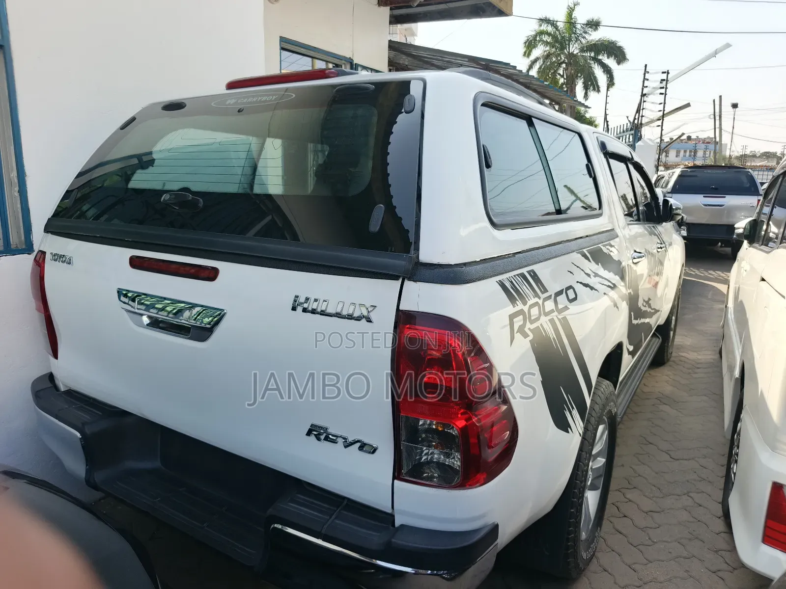 Toyota Hilux Revo Double Cab Deisel 2.8 AWD 2019 White