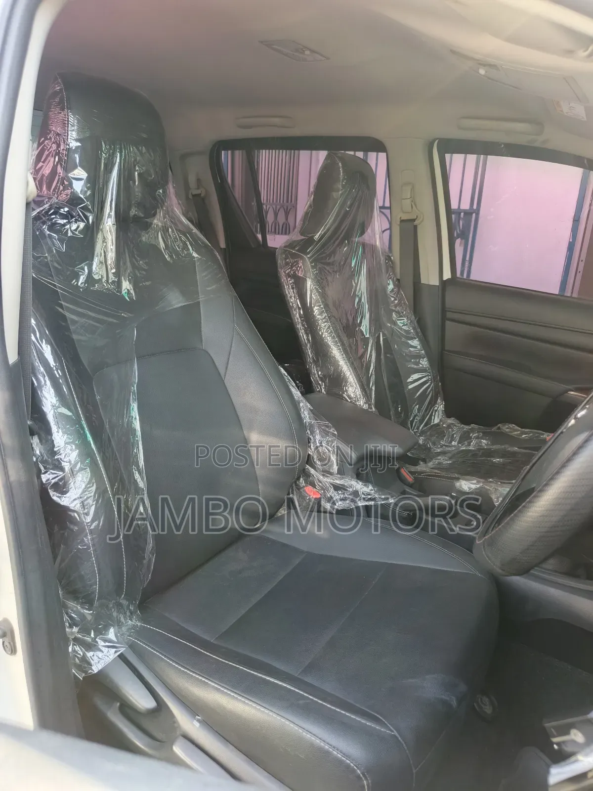 Toyota Hilux Revo Double Cab Deisel 2.8 AWD 2019 White
