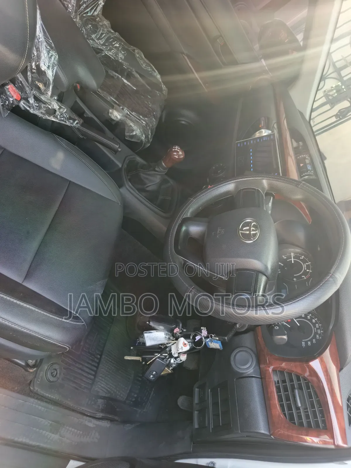 Toyota Hilux Revo Double Cab Deisel 2.8 AWD 2019 White