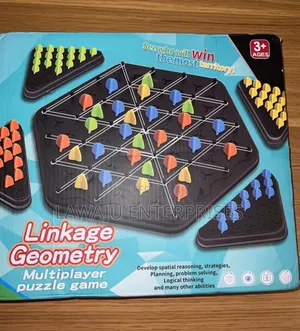 Geometry Linkage Game